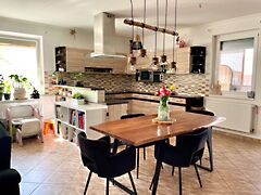 Eladó ház Győr, Győrszentiván