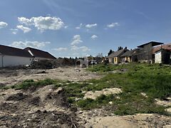 Eladó földterület Csajág