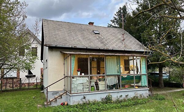 Eladó nyaraló Balatonvilágos
