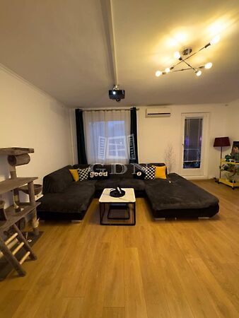 Eladó lakás Budapest, III. kerület