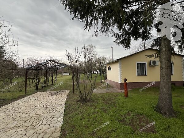 Eladó ház Kecskemét
