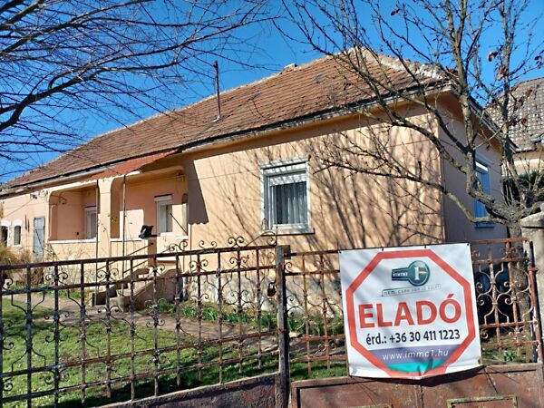 Eladó ház Halmaj