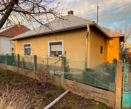 Eladó ház Tiszafüred