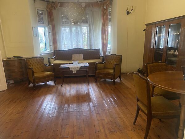 Eladó ház Komárom