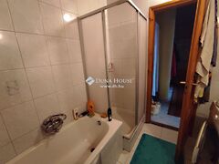 Eladó lakás Balatonboglár