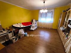 Eladó ház Mezőtúr