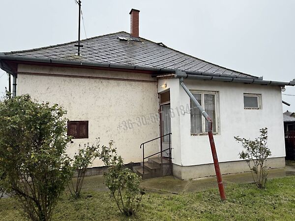 Eladó ház Püspökladány
