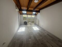 Eladó lakás Dunaújváros, Duna-part