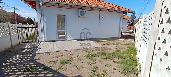 Eladó lakás Gyömrő