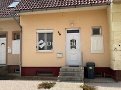 Eladó ház Szajk