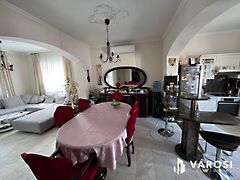 Eladó ház Debrecen, Hatvan utcai kert