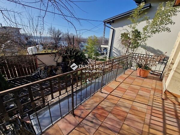 Eladó ház Dunakeszi
