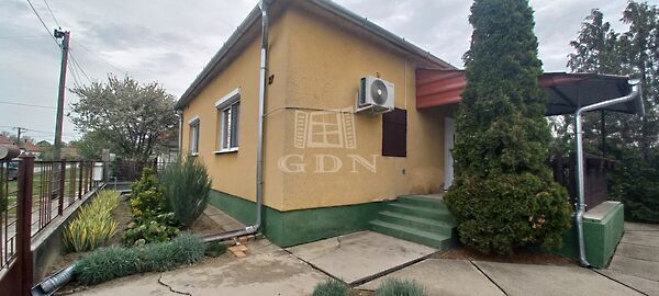 Eladó ház Dunafalva