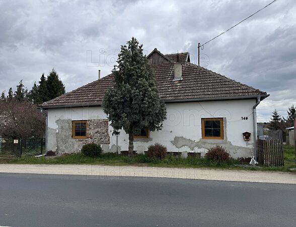 Eladó ház Berzence