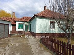 Eladó ház Jászfényszaru