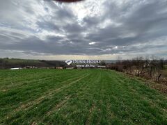 Eladó földterület Geresdlak