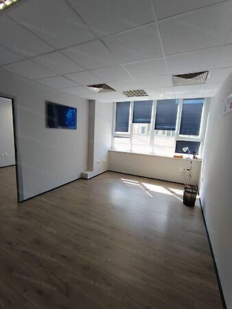 Kiadó iroda Szolnok, Belváros