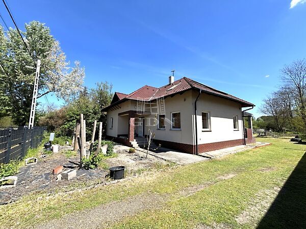 Eladó ház Tápiószecső