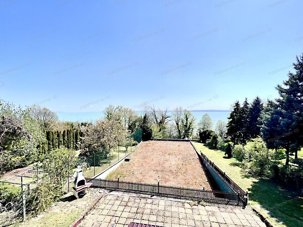 Eladó ház Balatonszepezd