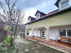 Eladó ház Budapest, III. kerület