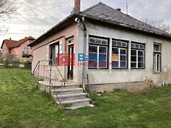 Eladó ház Szentliszló