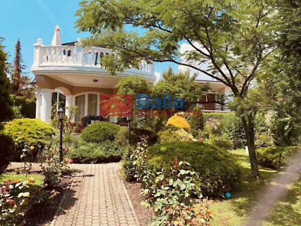 Eladó ház Balatonalmádi