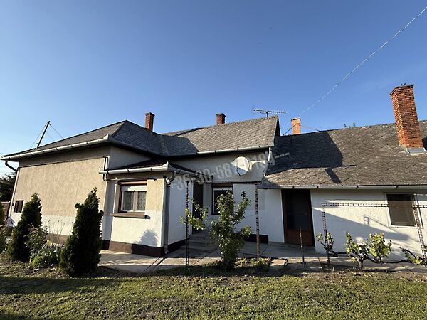 Eladó ház Püspökladány