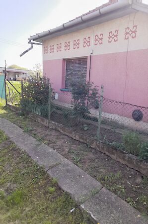 Eladó ház Tiszaroff