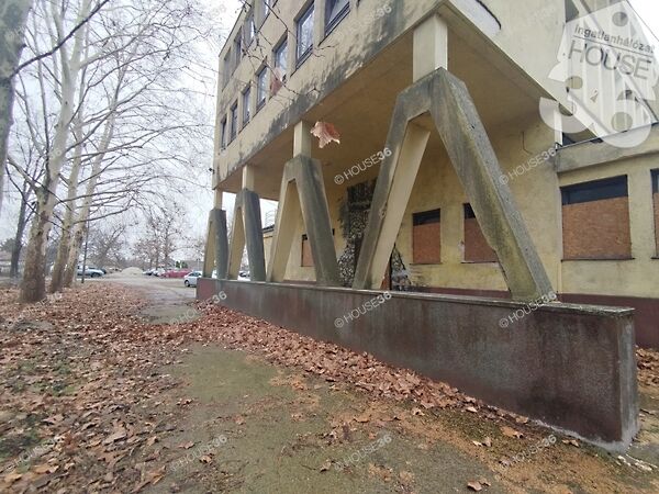 Eladó ipari Lajosmizse