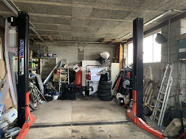 Eladó ház Erdőkertes