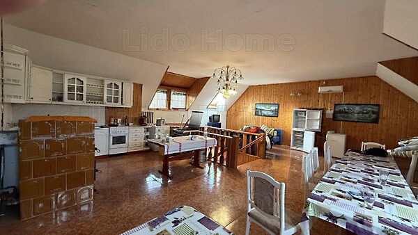 Eladó nyaraló Balatonmáriafürdő