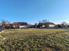 Eladó földterület Balatonszárszó