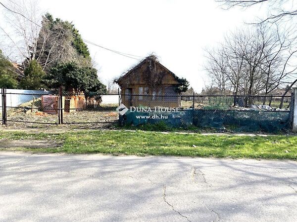 Eladó földterület Újkígyós