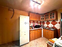 Eladó ház Halásztelek