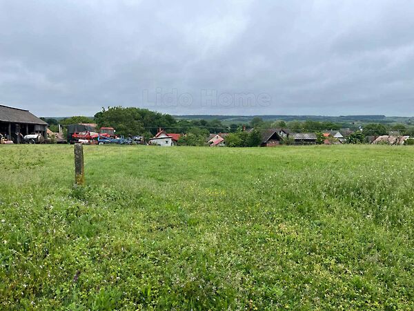 Eladó földterület Szőlősgyörök