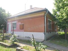 Eladó ház Káva
