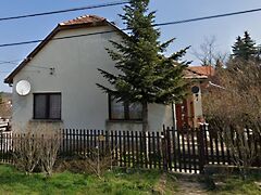 Eladó ház Telki