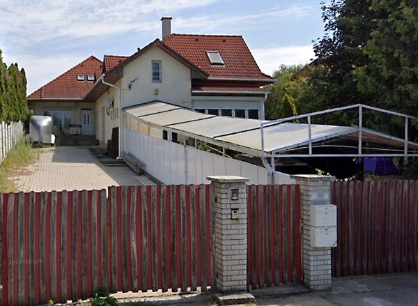 Eladó lakás Gödöllő