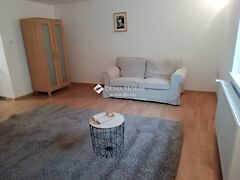 Eladó lakás Pécs