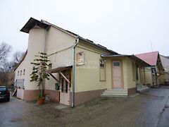 Eladó üzleti Nagykőrös