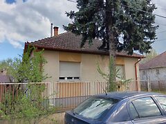 Eladó ház Újszilvás