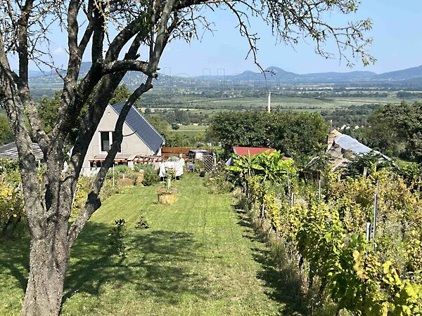 Eladó nyaraló Balatonederics