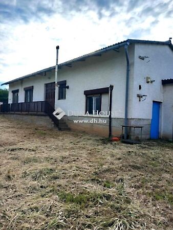 Eladó ház Sárszentmihály