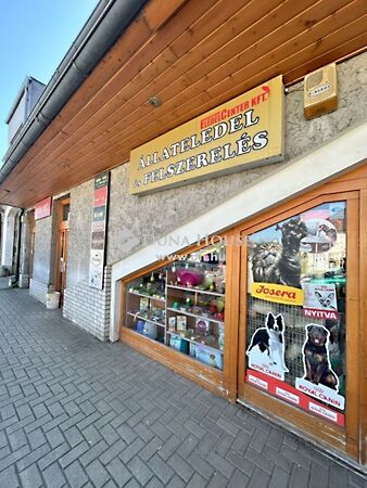 Eladó üzleti Mosonmagyaróvár