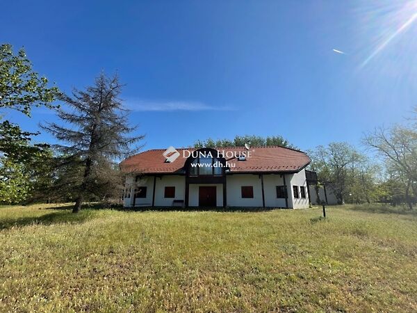 Eladó ház Kerekegyháza