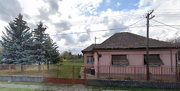 Eladó ház Lőrinci