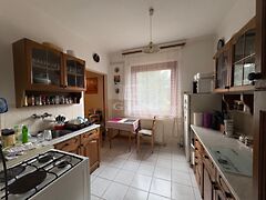 Eladó ház Veresegyház