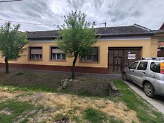 Eladó ház Csongrád