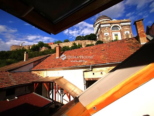 Eladó ház Esztergom