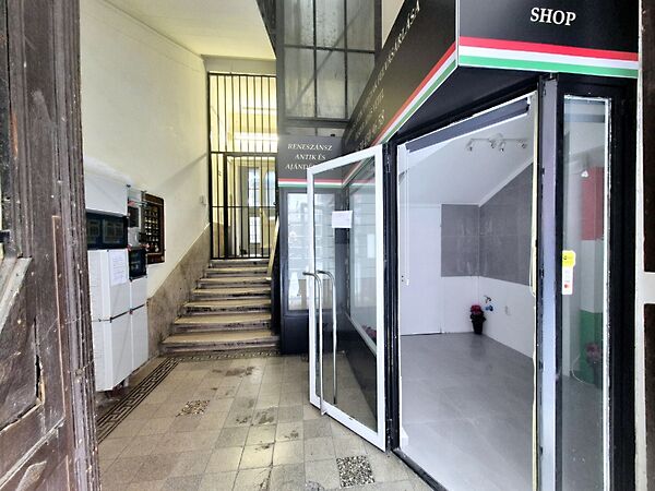 Eladó üzleti Budapest, V. kerület
